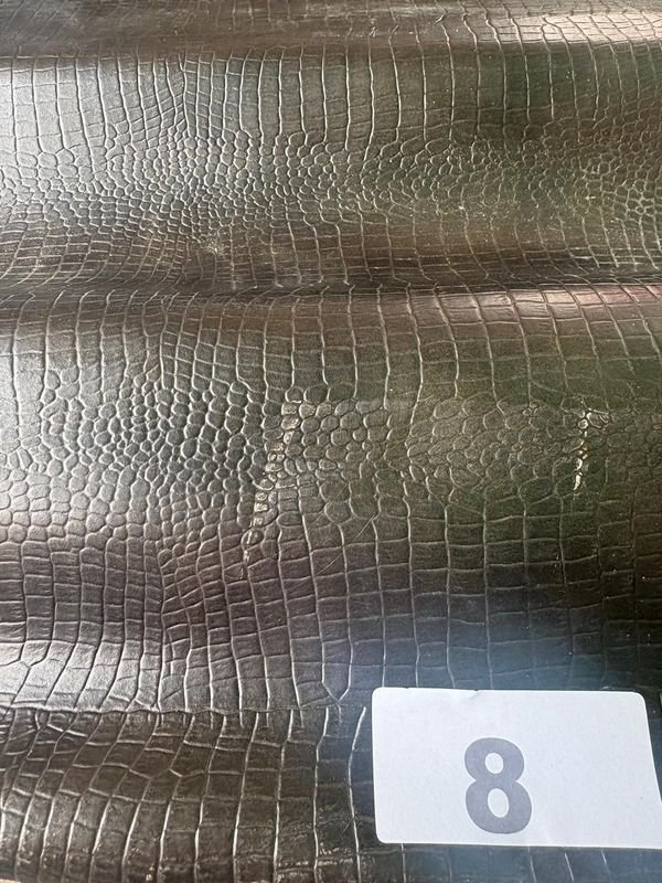 Lote de Cuero Natural Napa con Textura Cocodrilo - imagen 1