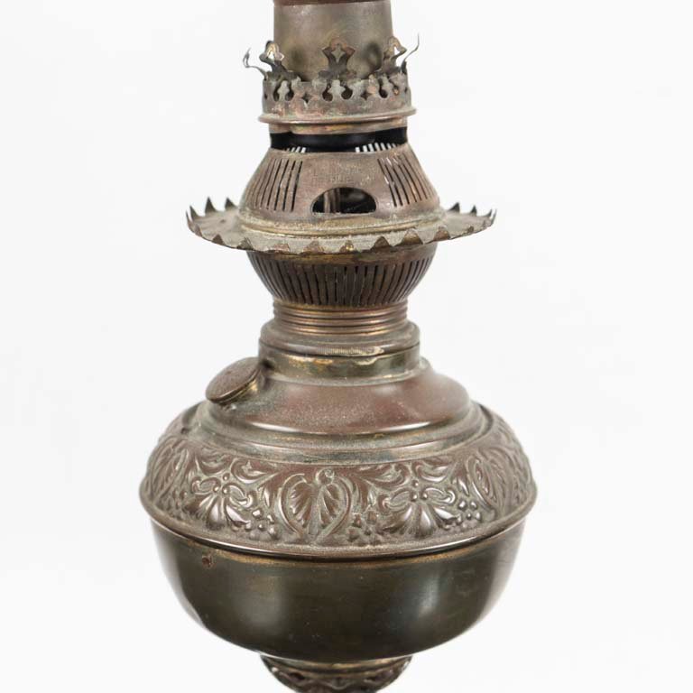 Lámpara a kerosene de bronce antigua - imagen 2