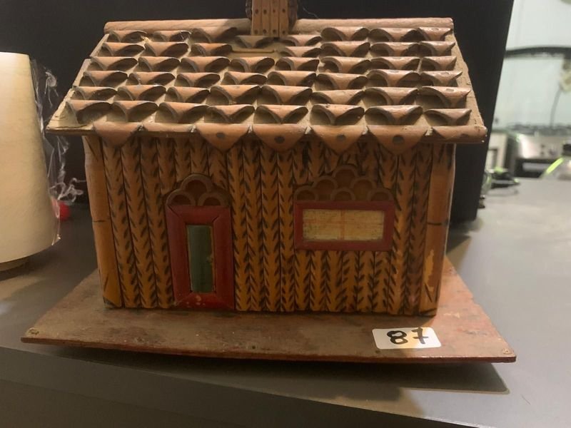 Item 869472 - Image 1