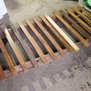 Lote anterior: Sillón cama (falta colchón)