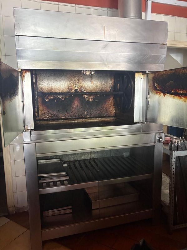 Item 868808 - Image 1