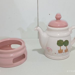 Juego de Cerámica Rosa Decorada: Tetera, Base Calentadora, Pocillo y Recipiente - imagen 5