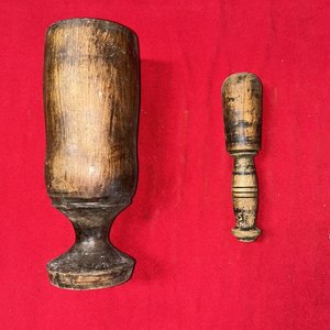 Mortero de Madera con Mazo - imagen 1