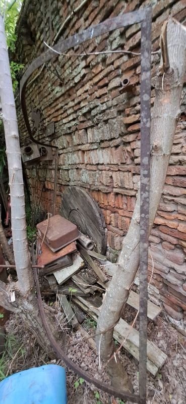 Item 880884 - Image 0