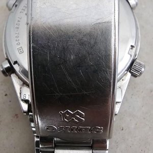 Reloj Seiko Quartz Chronograph Vintage 7A28-7020 - imagen 5