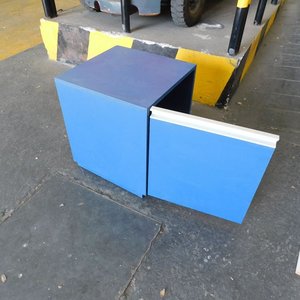 Muebles de melamina azul con puerta - imagen 5