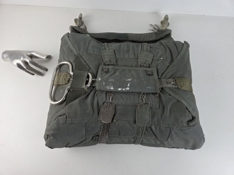 Lote siguiente: Paracaídas Militar para Venta
