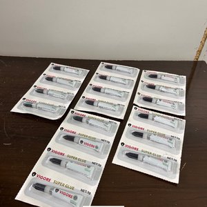 Lote siguiente: Pack de 10 Pegamentos Super Glue Vigore Nuevos