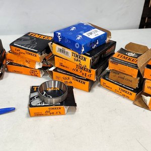 LOTE X 34 RULEMANES APROX. DE RUEDAS CONICOS, DE AGUJA, CON AROS. SURTIDOS - imagen 4