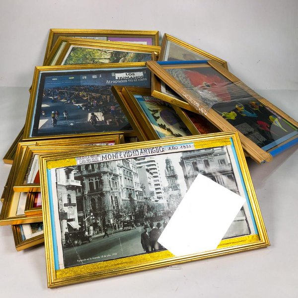 Lote de Portaretratos y Cuadros con Marcos Dorados Varios Tamaños - imagen 1