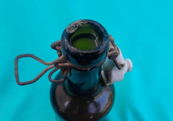 Antigua botella de refrescos 'Bilz' en porcelana - imagen 7