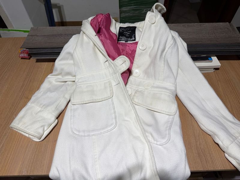 Tapado Blanco Marca Only Talle M