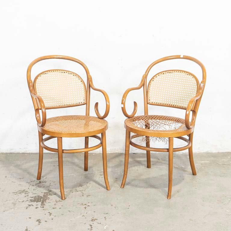 Item 2106225 - Image 0