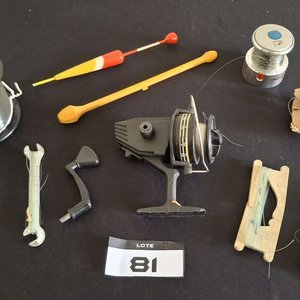 Lote siguiente: Artículos de Pesca: Reel, Carretes de Línea y Accesorios