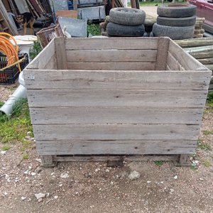 Cajón de Madera Rústico para Cosecha o Almacenamiento - imagen 2