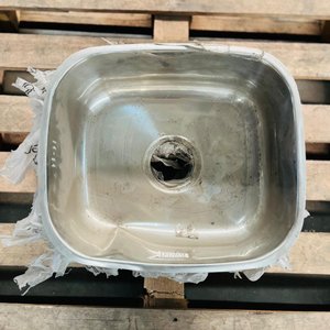 Lote anterior: Lote de 7 Bachas de Acero Inoxidable Marca Bauen