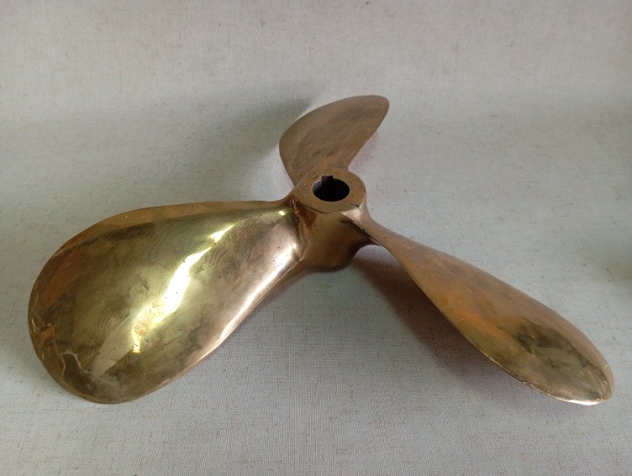 Hélice de bronce macizo para avión - imagen 4