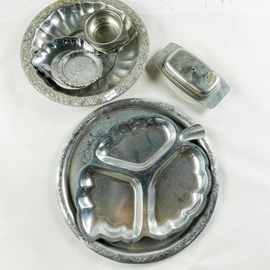 Bandeja Circular Metálica con Compartimentos y Set de Cuencos - imagen 2