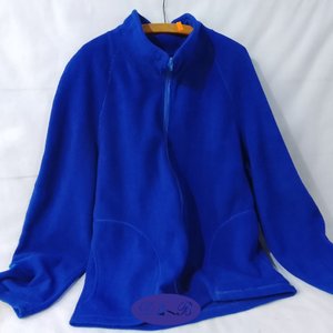Lote anterior: Campera Polar Azul Talle L