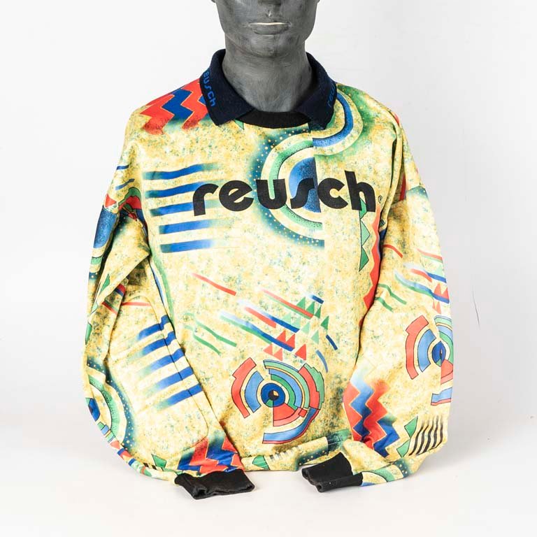 Lote siguiente: Camiseta de arquero Reusch sin número