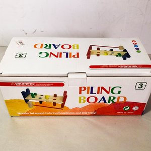 Lote de 3 Juguetes: Camión Mega Bloks, Laberinto Hape y Piling Board - imagen 4