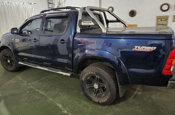 Toyota Hilux 4x2 Diesel Doble Cabina - imagen 6
