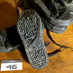 8 Pares de Championes Negros de Lona para Niños - imagen 4