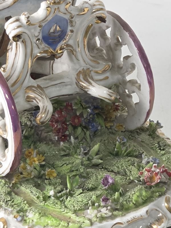 Pieza de porcelana policromada de Luigi Fabris, siglo XX - imagen 10