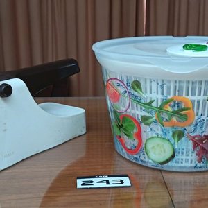 Lote siguiente: Cortadora Manual de Papas y Verduras con Centrifugadora Secadora
