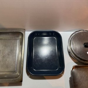 Lote siguiente: Lote de Asaderas y Torteras Varias de Aluminio y Esmaltada