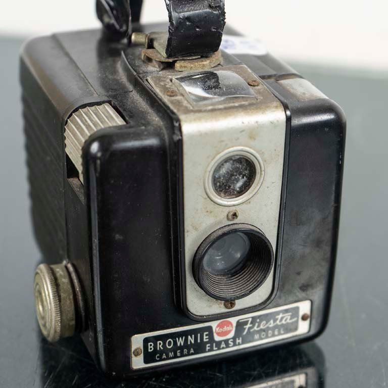 Máquina de fotos Kodak con detalles - imagen 2