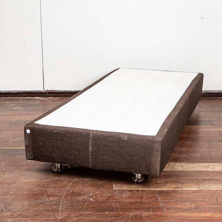 Item 2113913 - Image 0