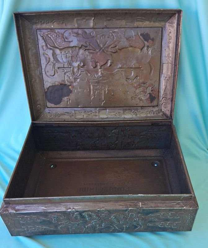 Colección de cajas y accesorios medievales - imagen 9