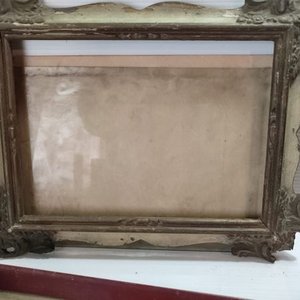 Lote de Marcos Antiguos con Vidrio y Espejo de Hierro - imagen 2