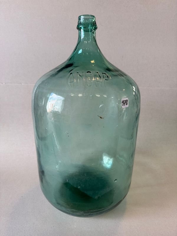 Item 877829 - Image 0