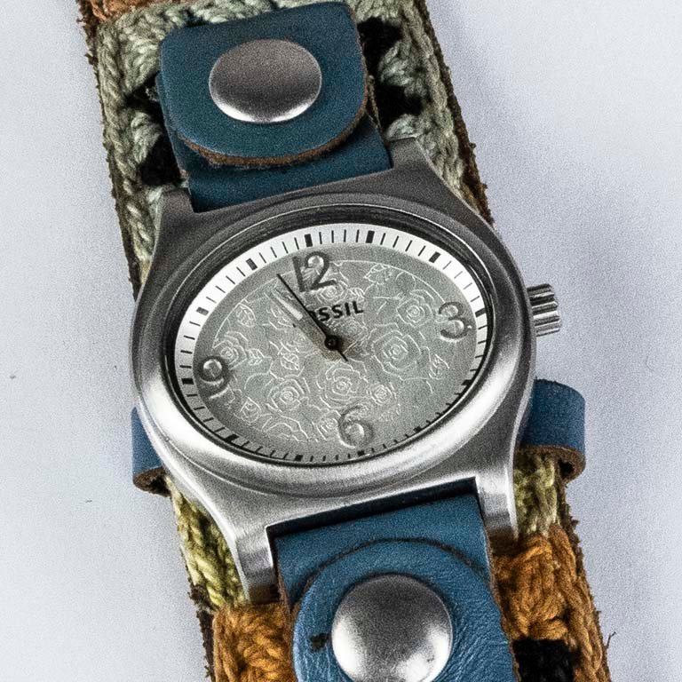 Lote siguiente: Reloj Fossil en excelente estado de funcionamiento