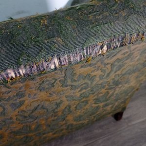 Sillón de 3 cuerpos antiguo con tapizado floral - imagen 10