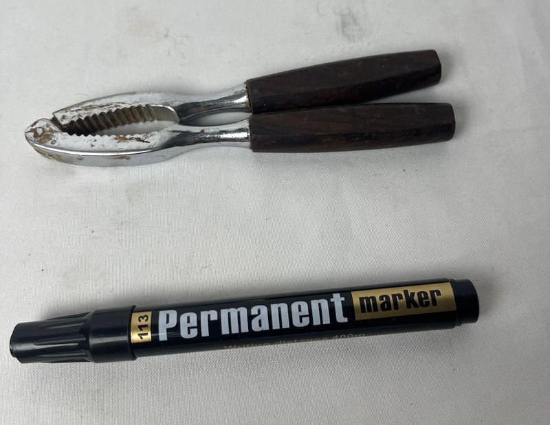 Instrumentos de escritura y cortar - imagen 2