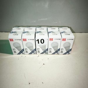 Lote siguiente: Pack 10 Lámparas LED Stanford 11W