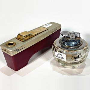 Tres Encendedores Vintage: Starlon Metálico, Vidrio Prensado y Cristal con Monograma Banco de Londres - imagen 4