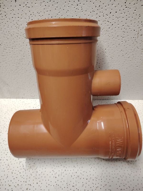 Tubería de plástico para conexiones simples 90° - imagen 2