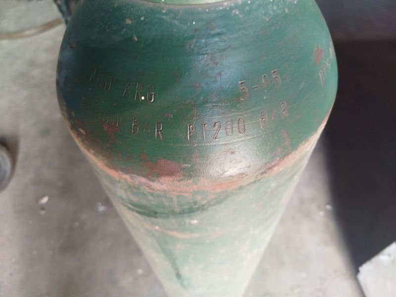 TANQUE DE OXIGENO EN BUEN ESTADO CON SUS PAPELES - imagen 2