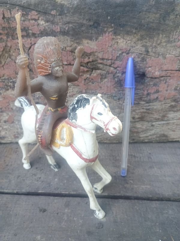 Figura Antigua de Indio a Caballo - imagen 1