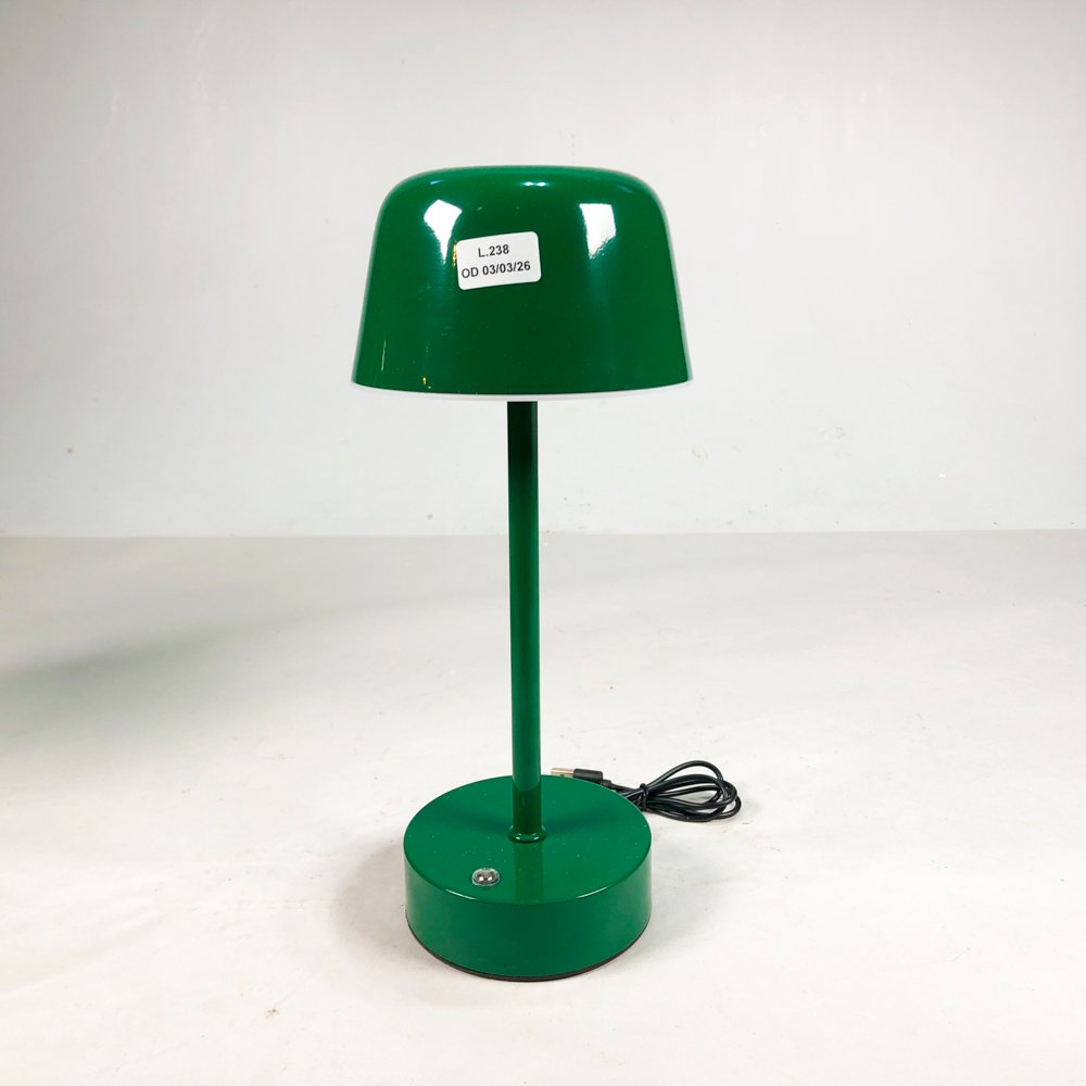 Lote siguiente: Lámpara de sobremesa en metal verde con USB