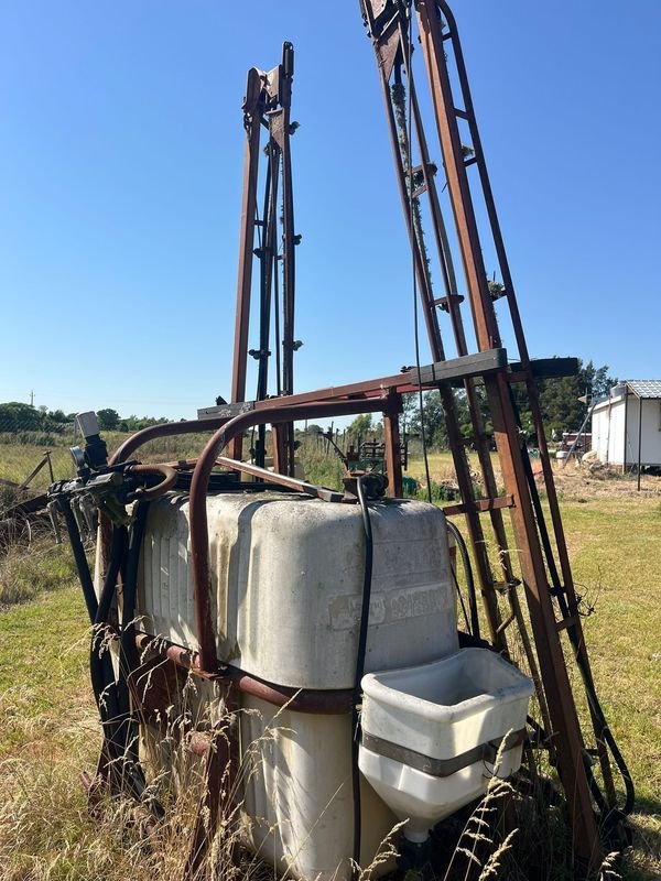 Item 851050 - Image 2