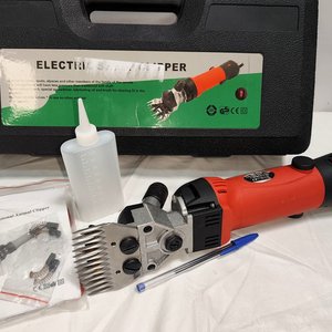 Esquiladora Eléctrica para Ganado con Valija y Accesorios - imagen 1