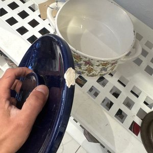 Sopera de Cerámica con Tapa Azul y Diseño Floral - imagen 3