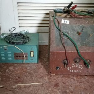 Lote anterior: Cargador de Batería 6/12V y Regulador de Voltaje REAL