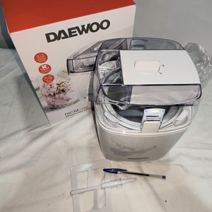 Máquina de Helados Daewoo DICM-160, 1.5 Litros, Nueva en Caja - imagen 5