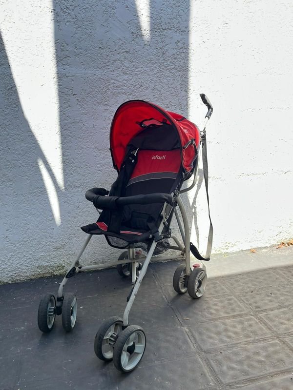 Lote anterior: Cochecito con Paraguita - Equipamiento para Bebés
